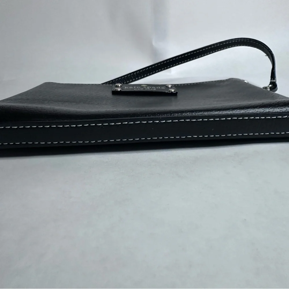 Kate Spade Wellesley Linet Leather Wristlet Top Handle – Black